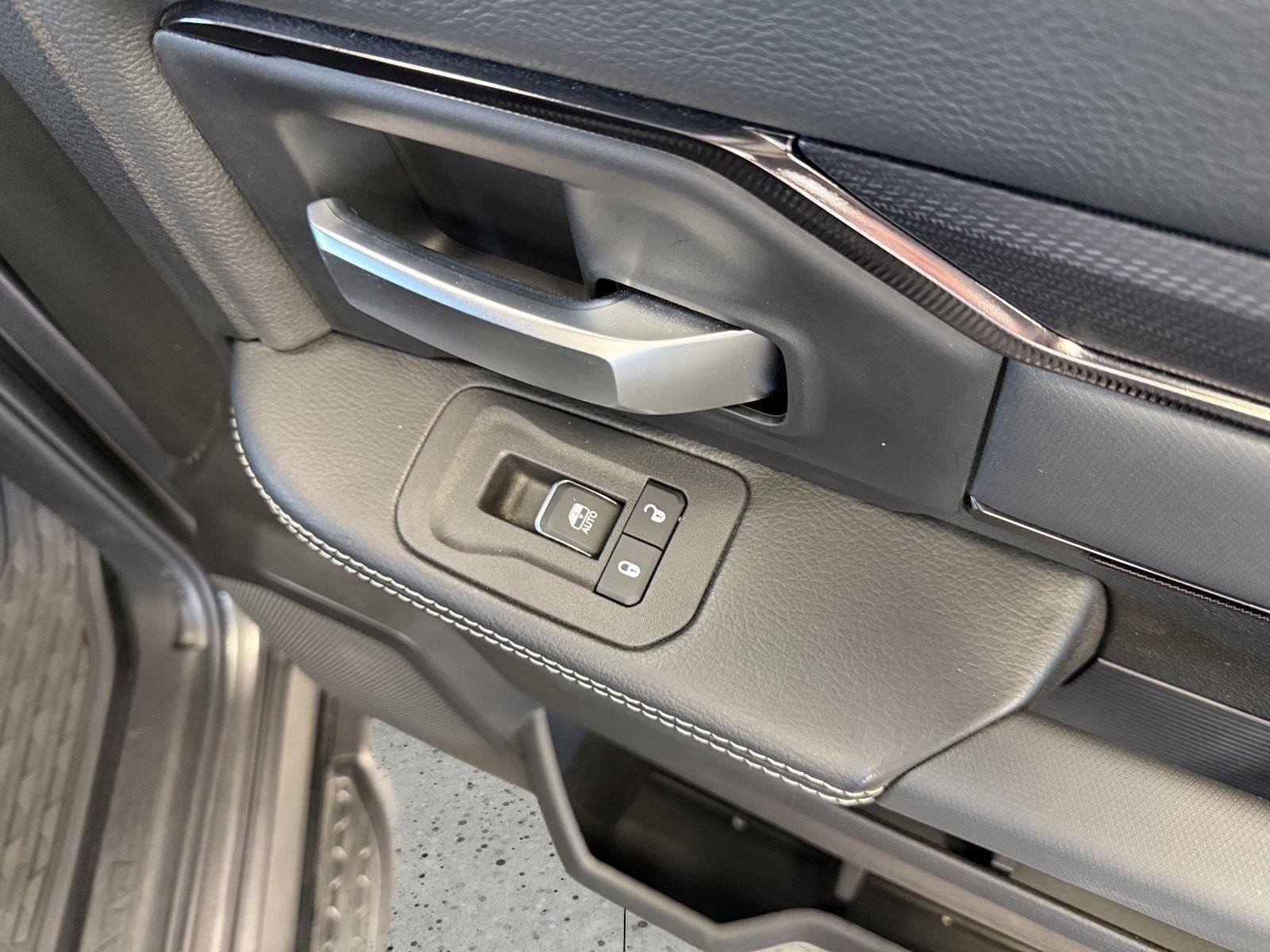 2025 RAM Ram 2500 RAM 2500 REBEL CREW CAB 4X4 6'4' BOX