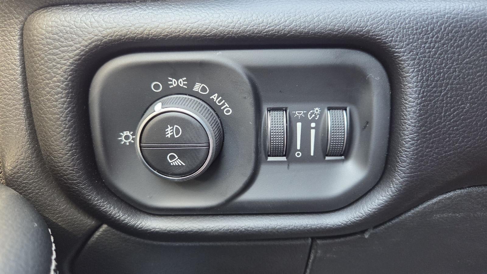 2025 RAM Ram 2500 RAM 2500 LARAMIE CREW CAB 4X4 6'4' BOX