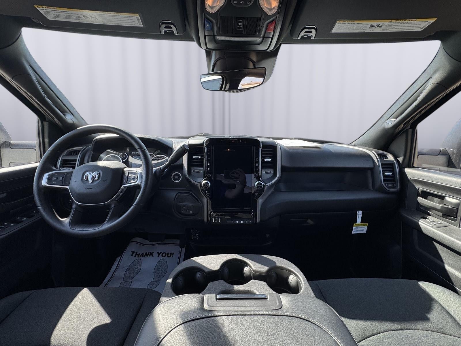 2026 RAM Ram 3500 RAM 3500 TRADESMAN CREW CAB 4X4 8' BOX