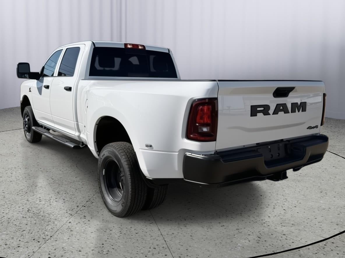 2026 RAM Ram 3500 RAM 3500 TRADESMAN CREW CAB 4X4 8' BOX