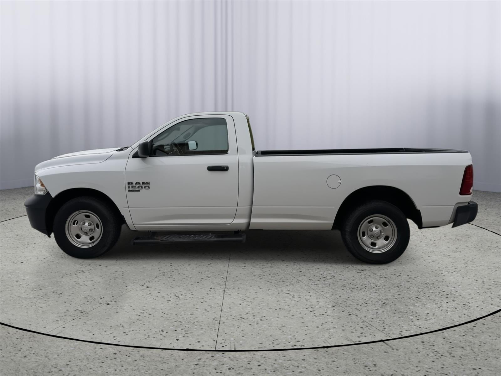 2019 RAM 1500 Classic Tradesman Regular Cab 4x2 8' Box