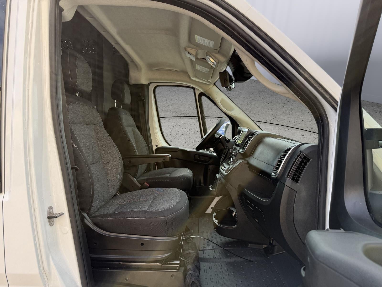 2025 RAM ProMaster 1500 SLT