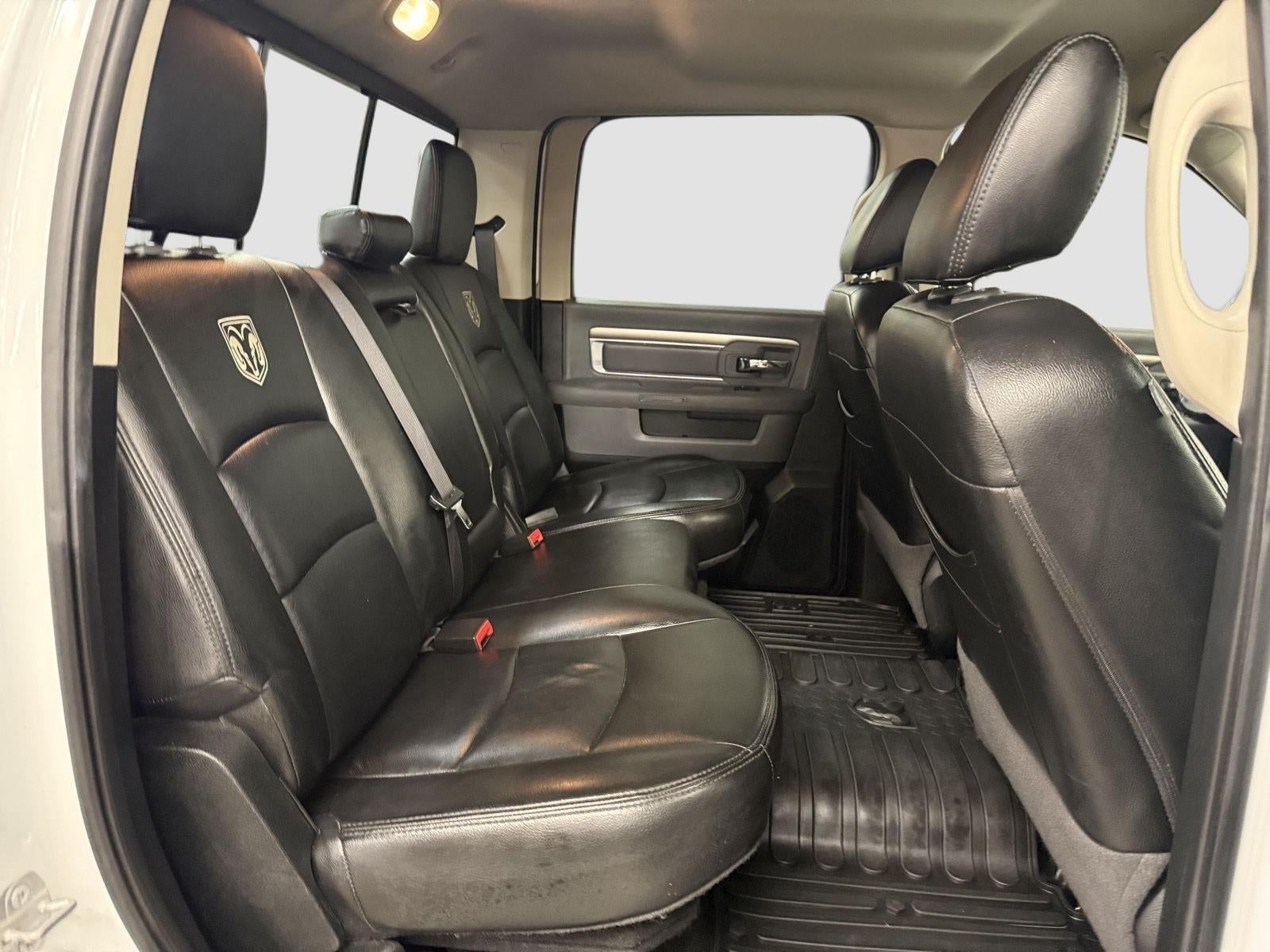 2017 RAM 1500 Big Horn Crew Cab 4x4 5'7' Box