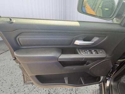 2026 RAM 1500 RAM 1500 EXPRESS CREW CAB 4X4 5'7' BOX