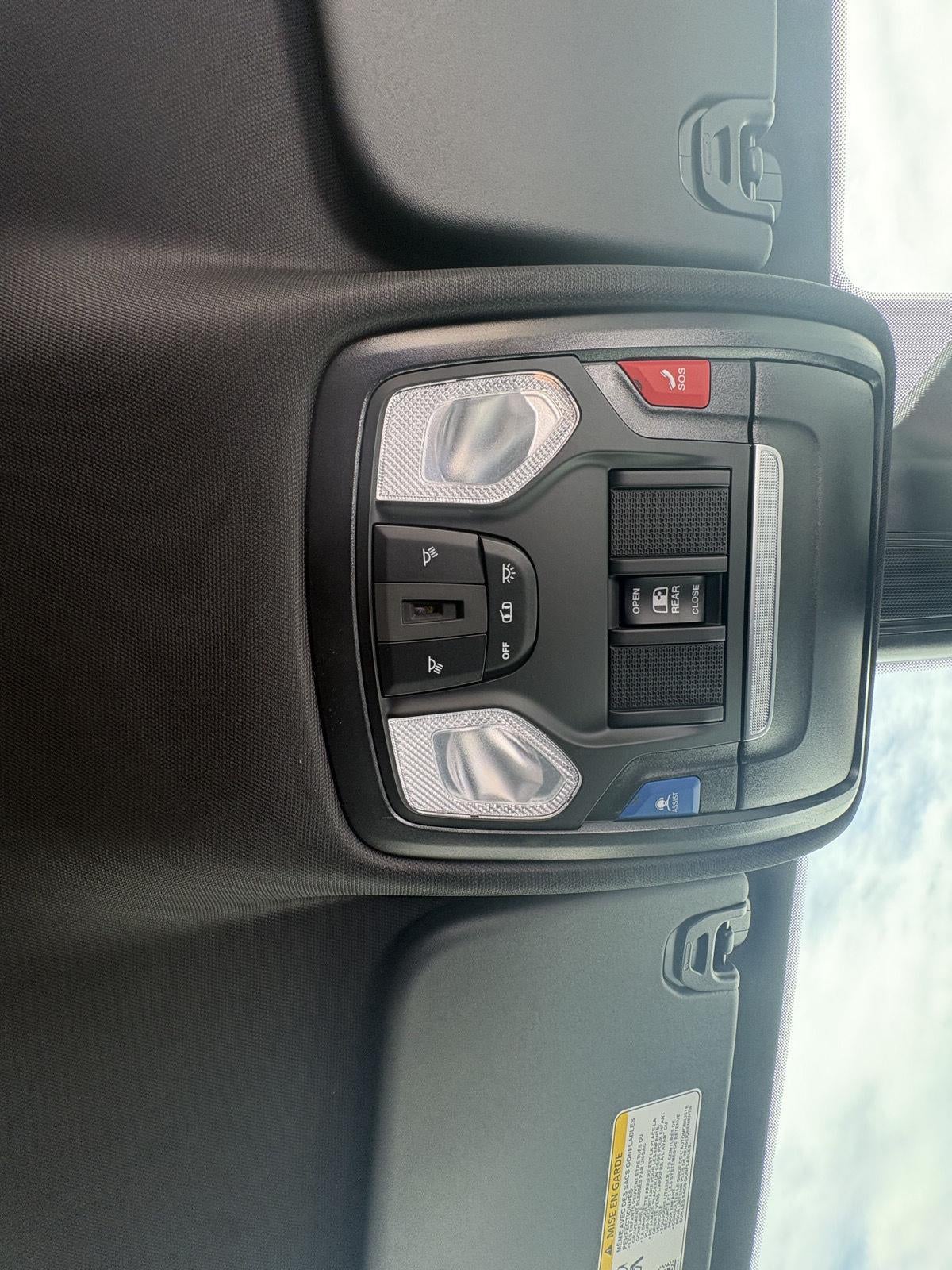 2026 RAM 1500 RAM 1500 TRADESMAN CREW CAB 4X4 5'7' BOX
