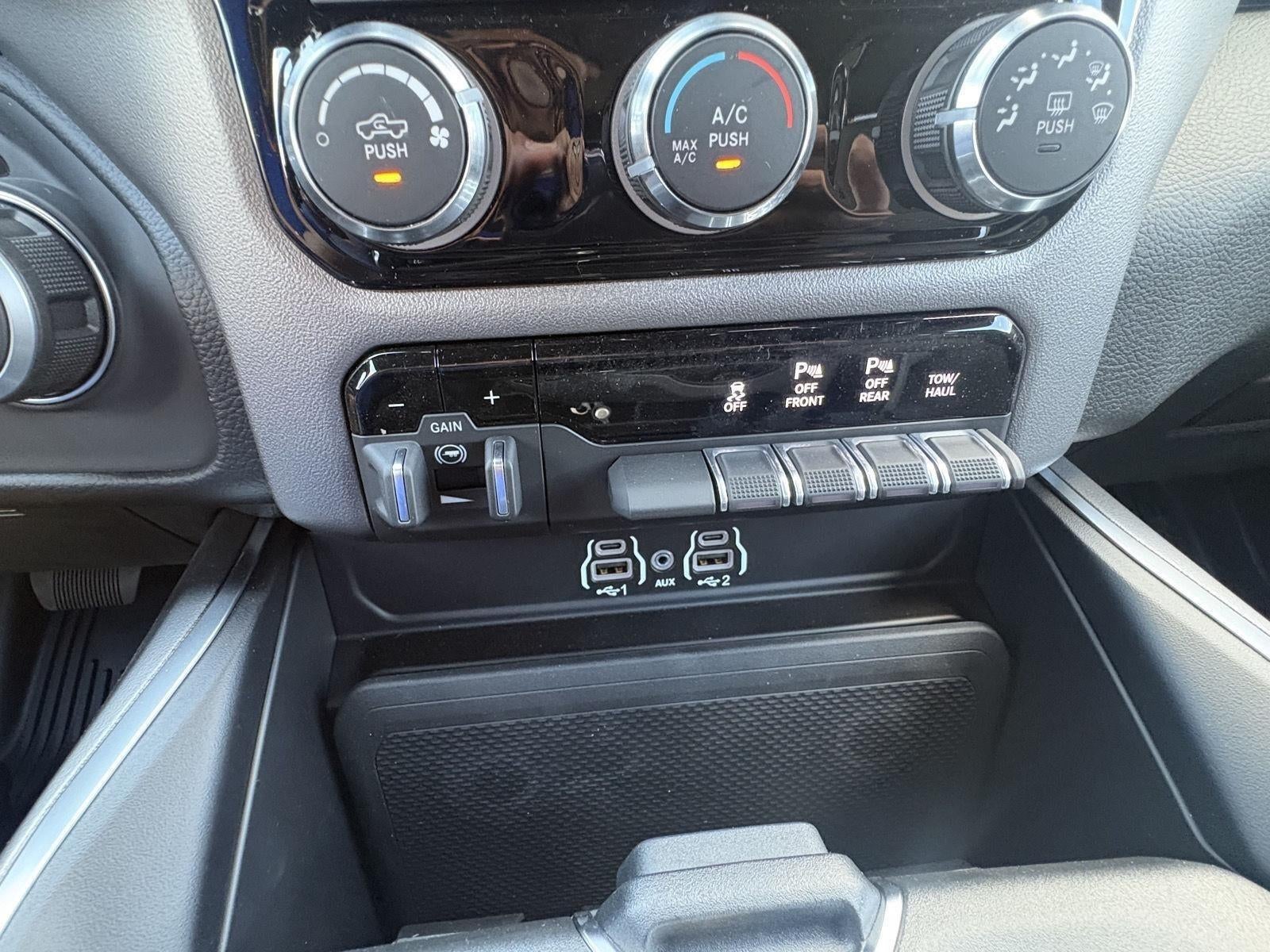 2026 RAM 1500 RAM 1500 BIG HORN CREW CAB 4X4 5'7' BOX