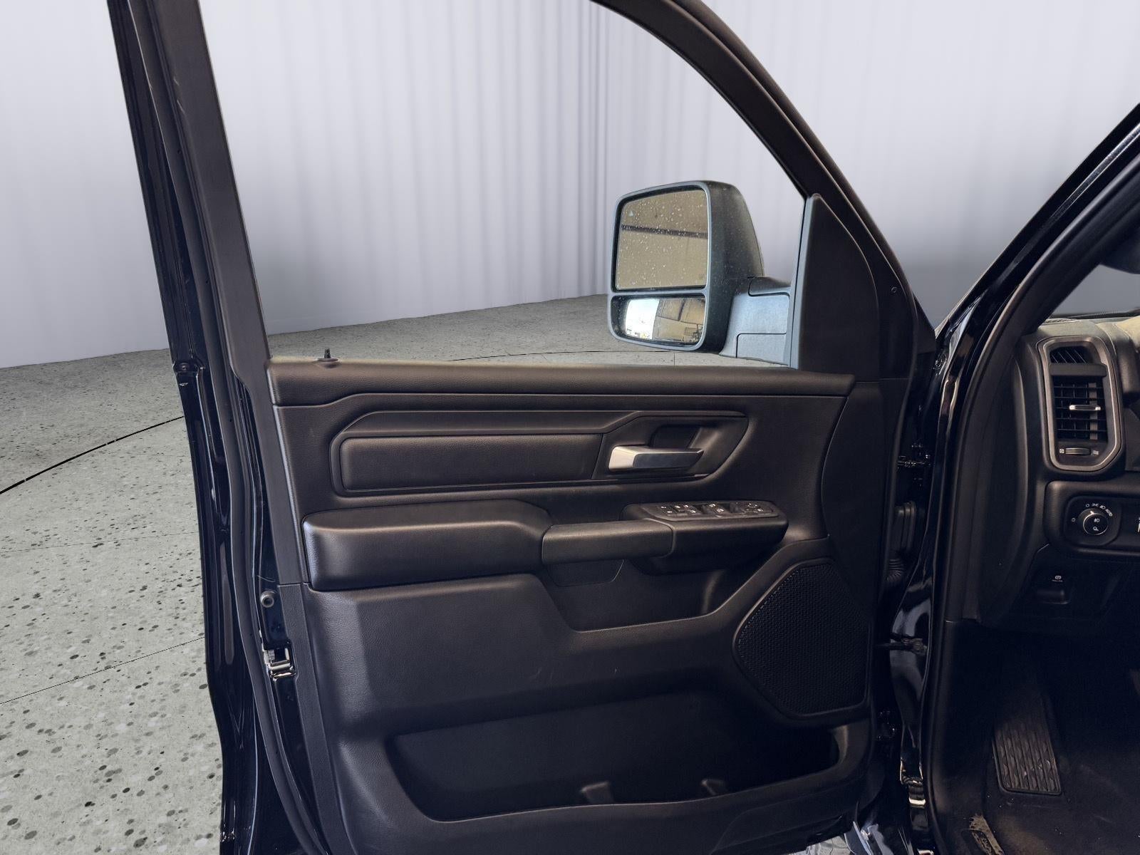 2026 RAM Ram 1500 RAM 1500 WARLOCK CREW CAB 4X4 5'7' BOX