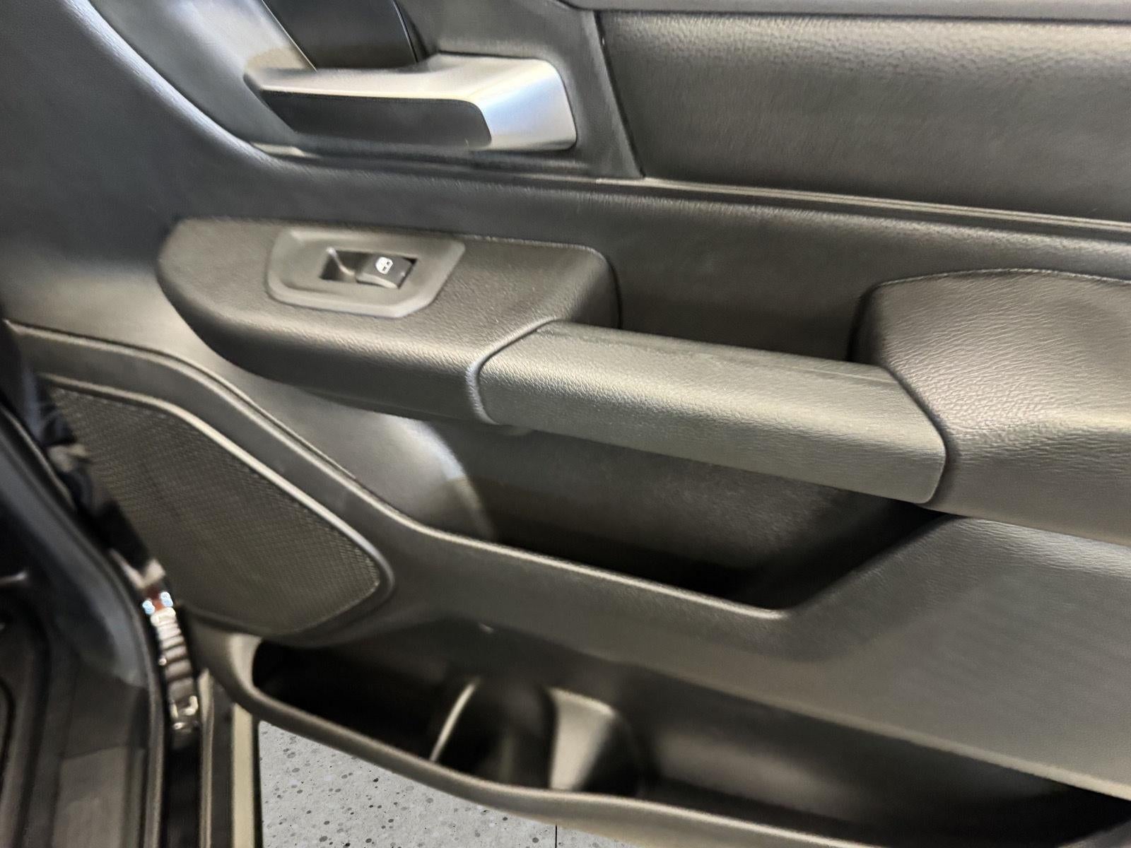 2026 RAM Ram 1500 RAM 1500 WARLOCK CREW CAB 4X4 5'7' BOX