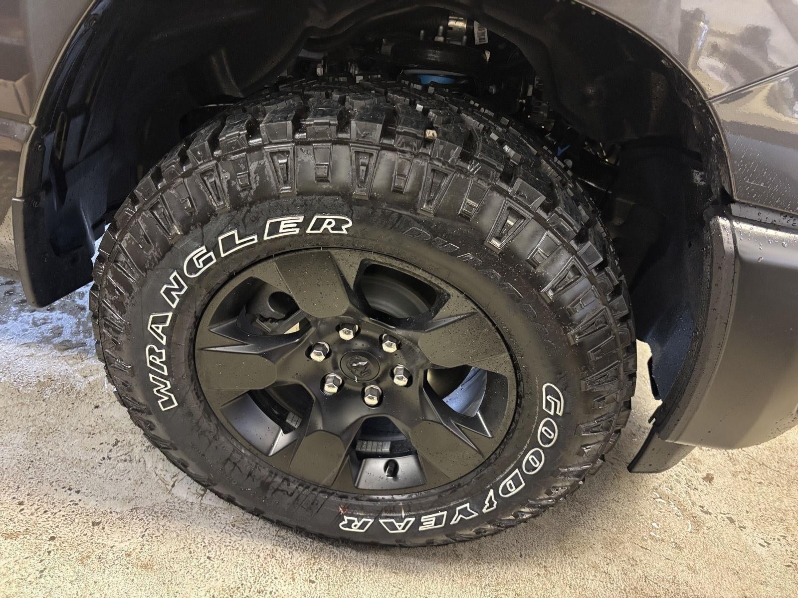 2026 RAM Ram 1500 RAM 1500 WARLOCK CREW CAB 4X4 5'7' BOX