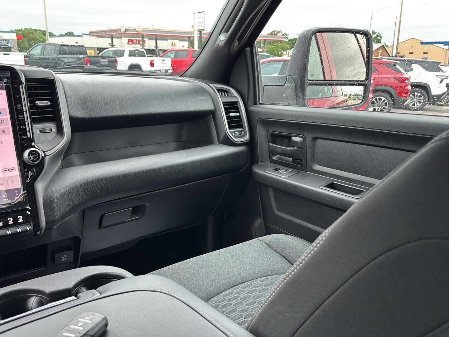 2026 RAM Ram 2500 Tradesman Crew Cab 4x4 6'4' Box