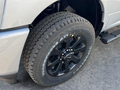 2026 RAM Ram 2500 RAM 2500 BLACK EXPRESS CREW CAB 4X4 8' BOX