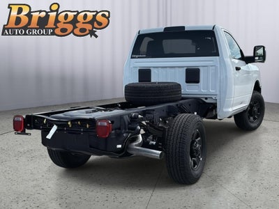 2026 RAM Ram 3500 Chassis Tradesman/Big Horn