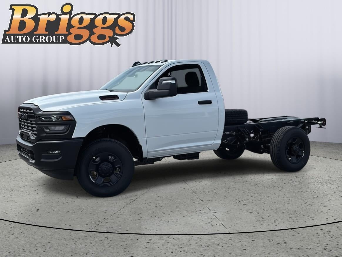 2026 RAM Ram 3500 Chassis Tradesman/Big Horn