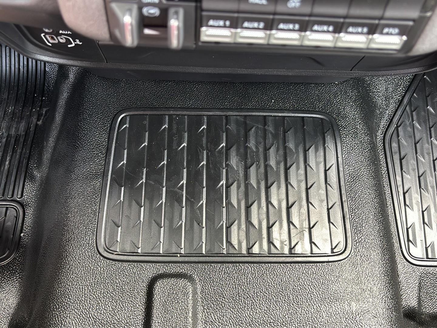 2026 RAM Ram 3500 Chassis Tradesman/Big Horn