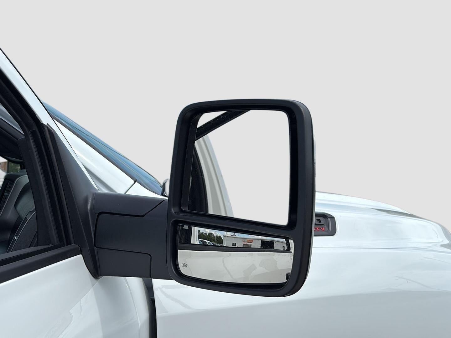 2026 RAM Ram 3500 Chassis Tradesman/Big Horn