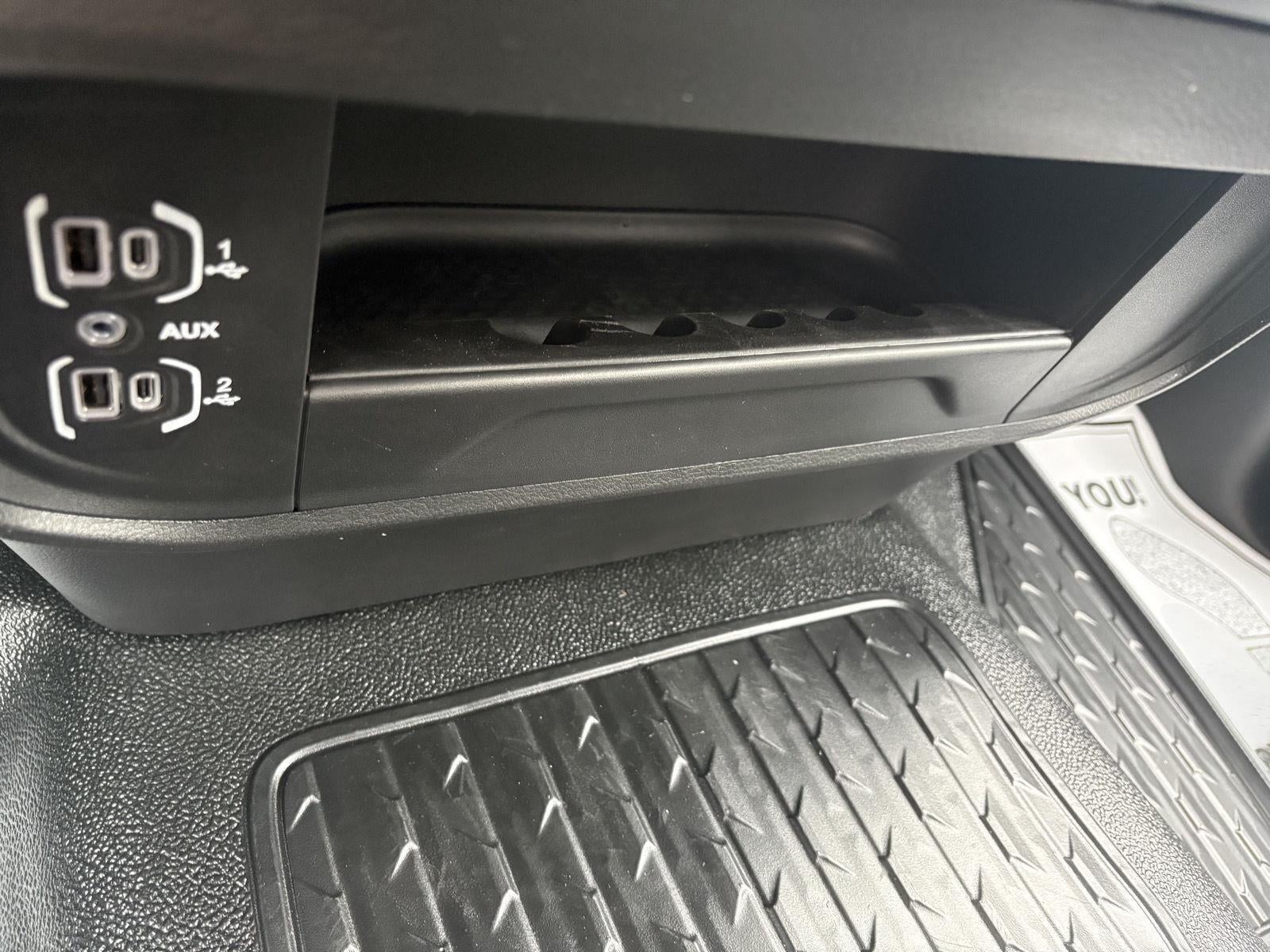 2027 RAM 4500 Chassis Cab Tradesman