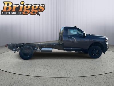 2026 RAM Ram 3500 Chassis Tradesman/Big Horn