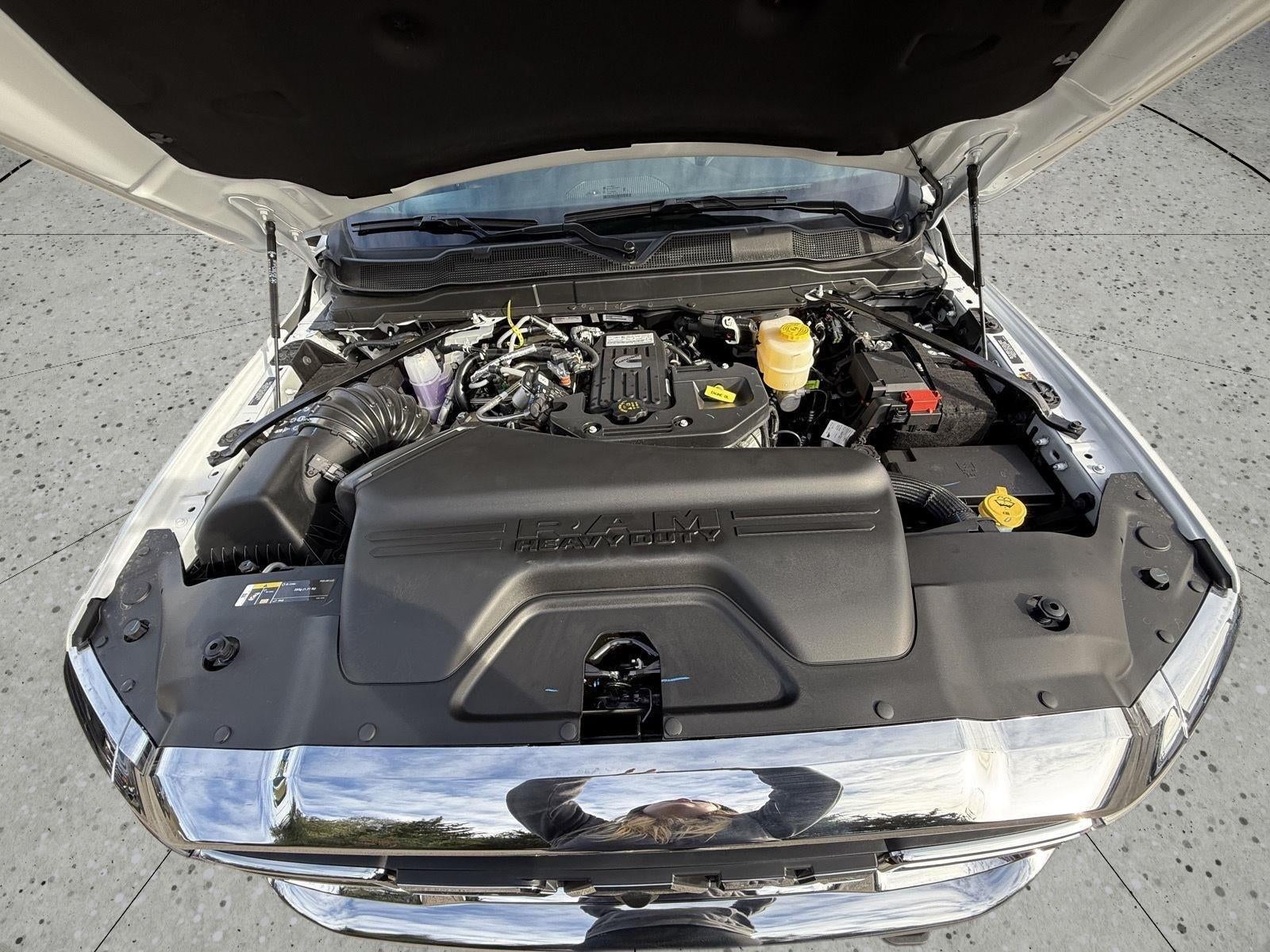 2026 RAM Ram 3500 Chassis Cab RAM 3500 TRADESMAN CREW CAB CHASSIS 4X4 60' CA