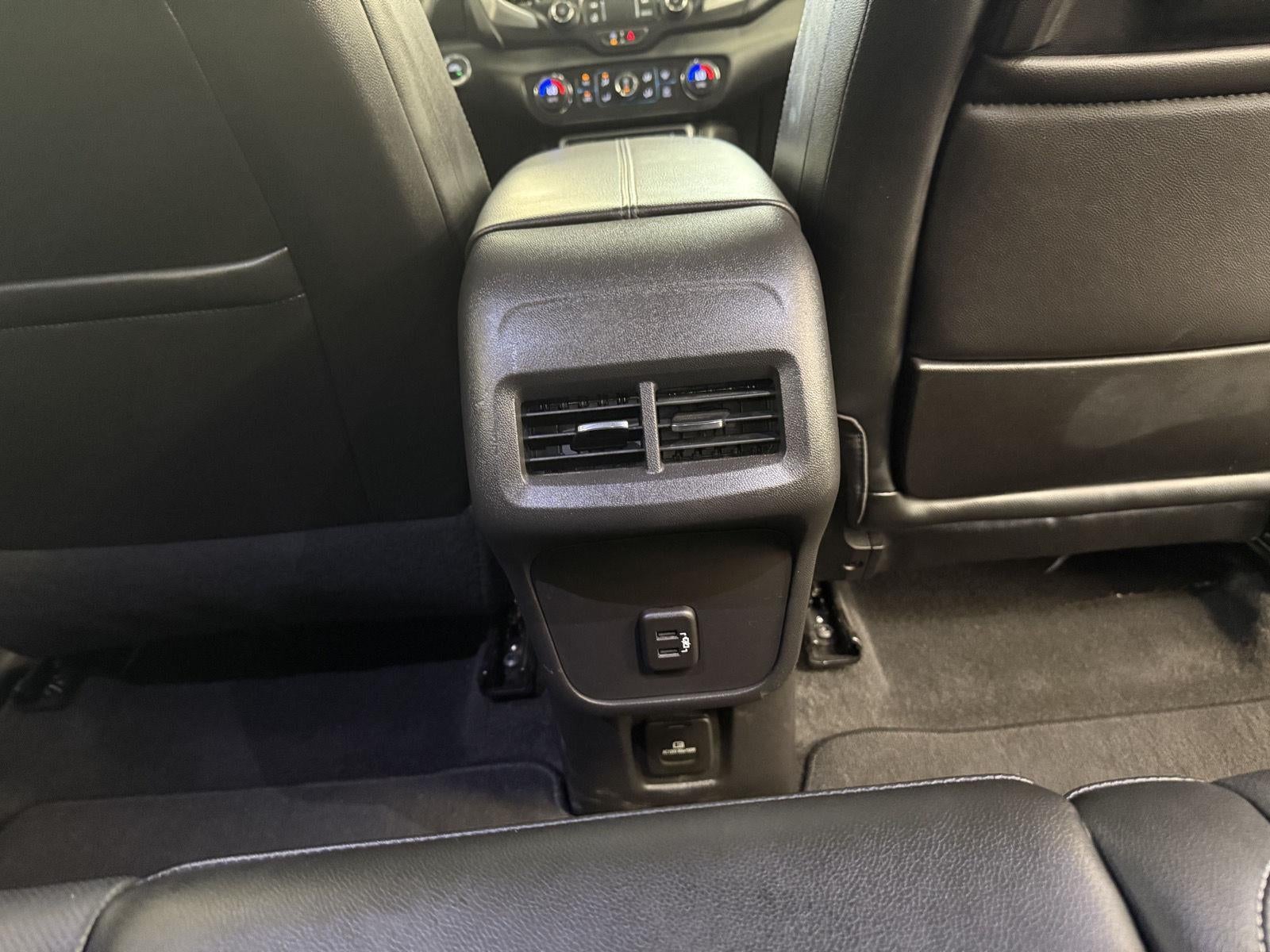 2024 GMC Terrain AWD SLT