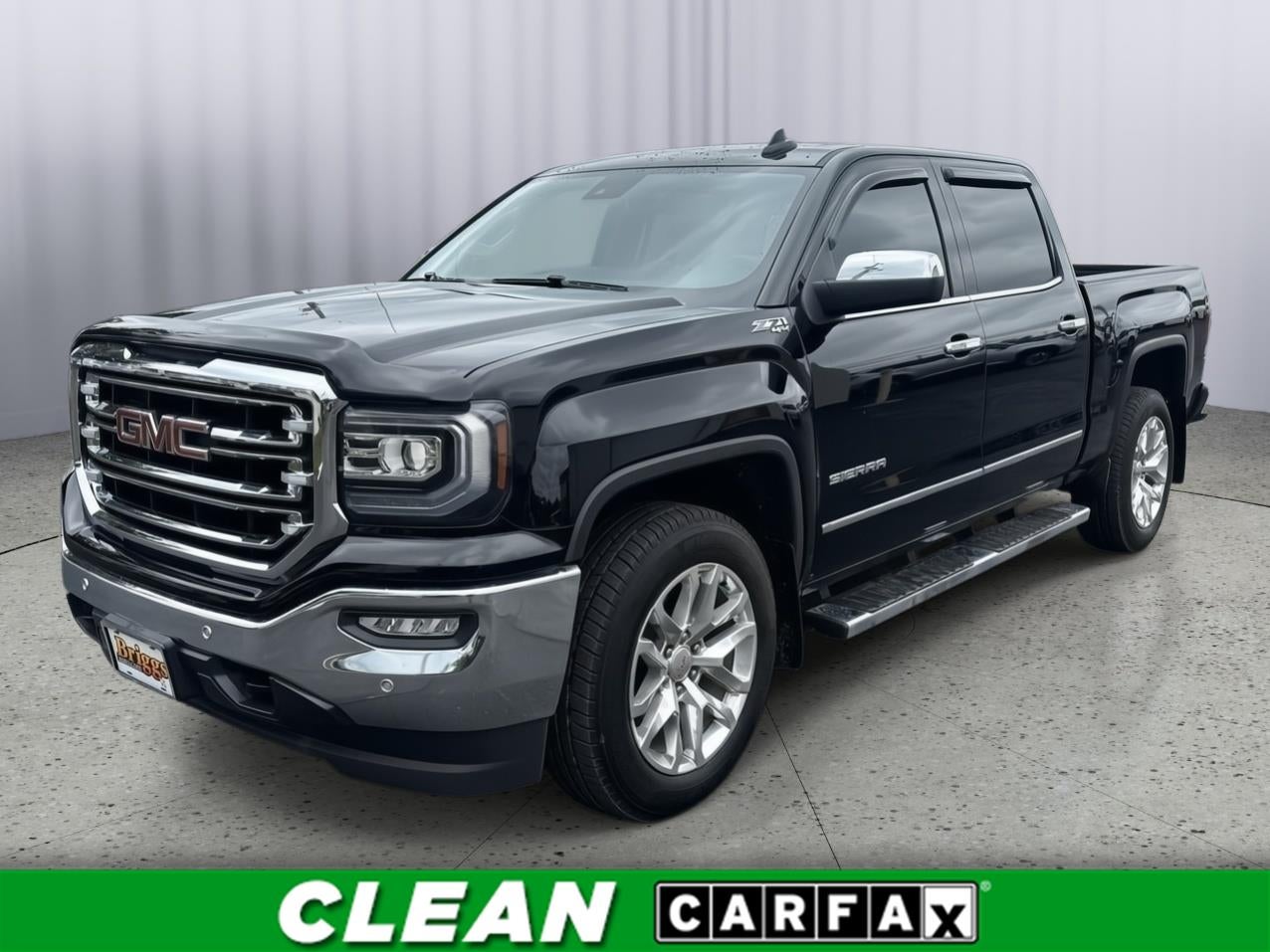 2018 GMC Sierra 4WD Crew Cab Short Box SLT's photo