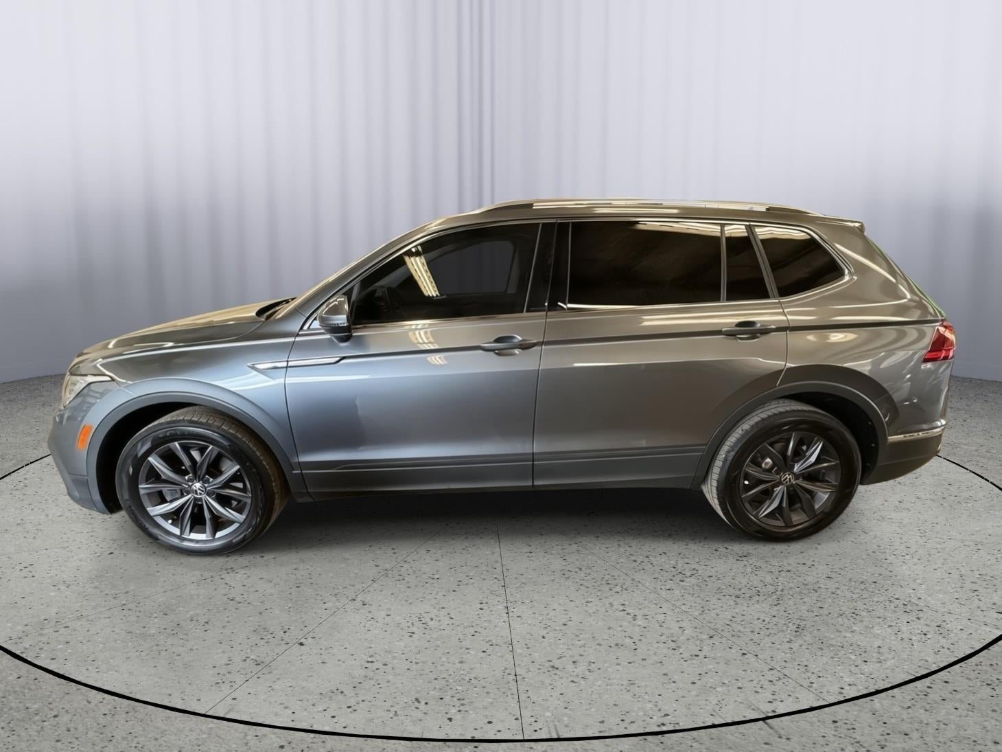 Used 2022 Volkswagen Tiguan SE with VIN 3VV3B7AX0NM026597 for sale in Kansas City