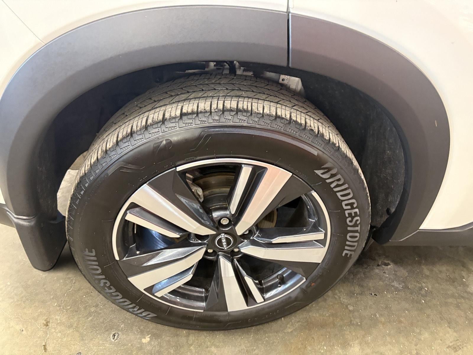 2023 Nissan Rogue SL Intelligent AWD
