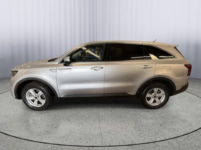 2022 Kia Sorento LX