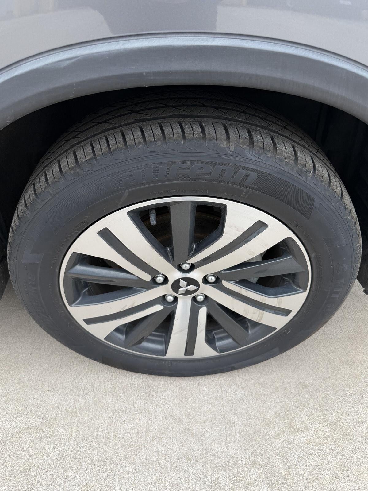 2024 Mitsubishi Outlander Sport Base
