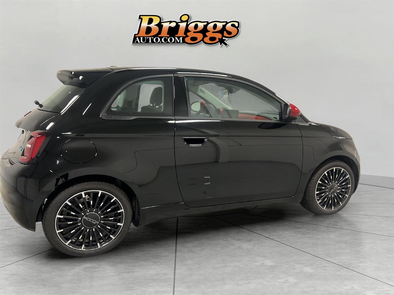 2024 FIAT FIAT 500e 500e INSPI(RED)
