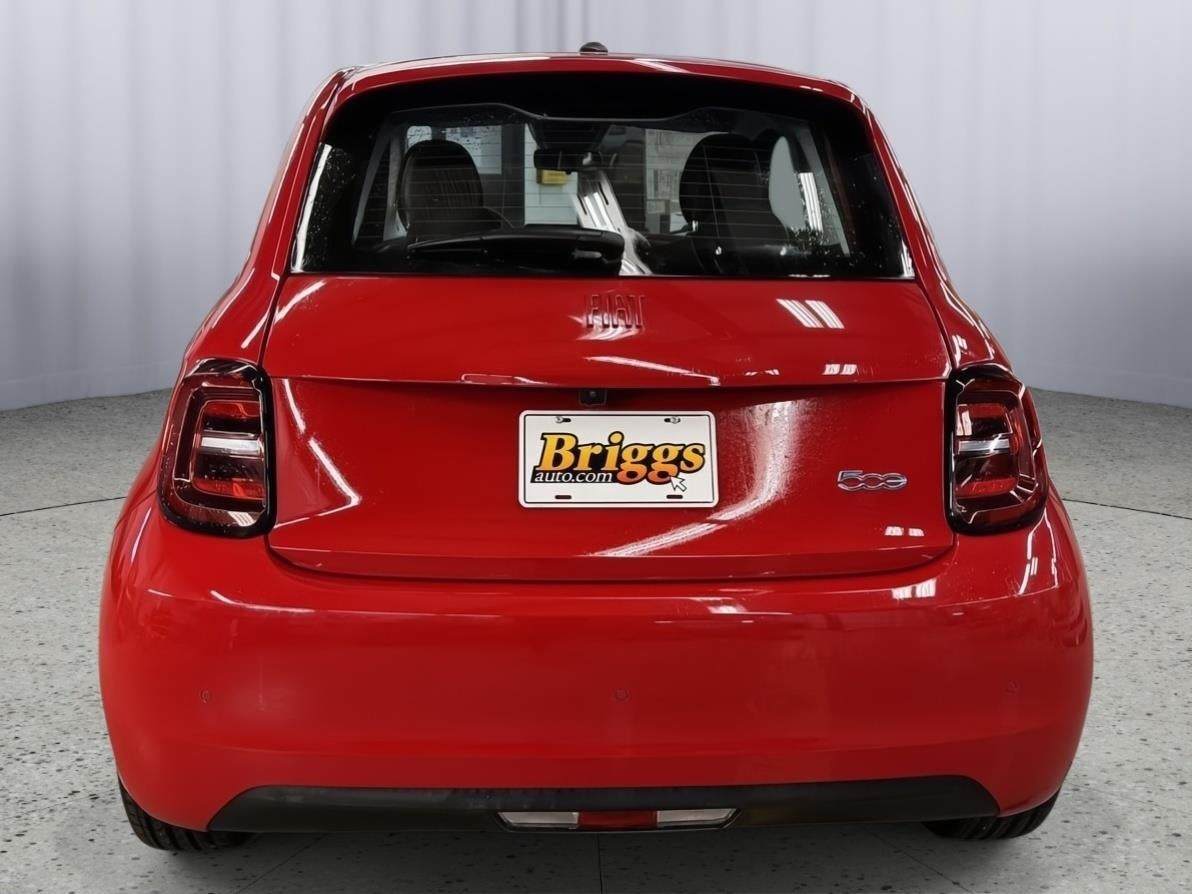 2024 FIAT FIAT 500e 500e INSPI(RED)