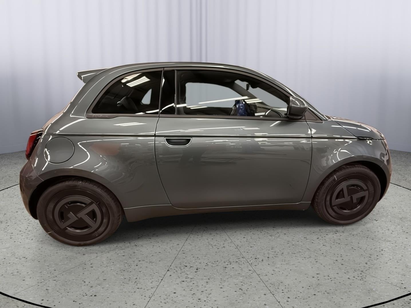 2025 FIAT FIAT 500e GIORGIO ARMANI Collector's Edition