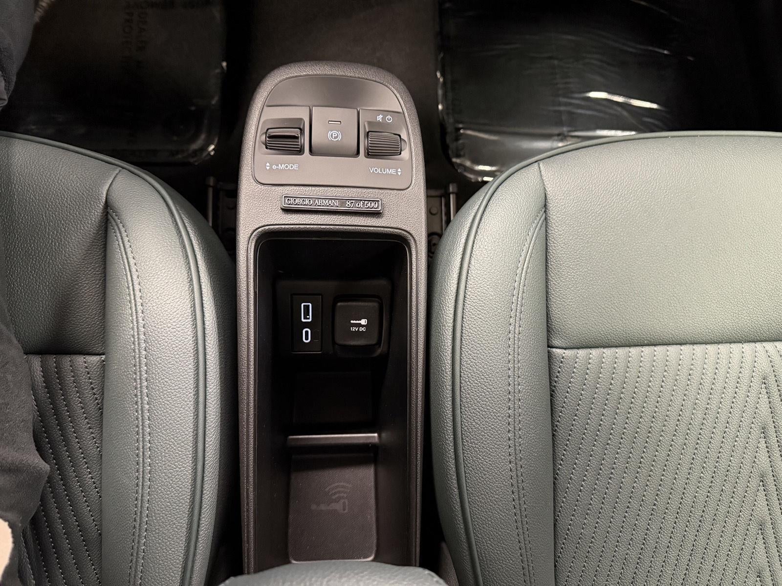 2025 FIAT FIAT 500e GIORGIO ARMANI Collector's Edition