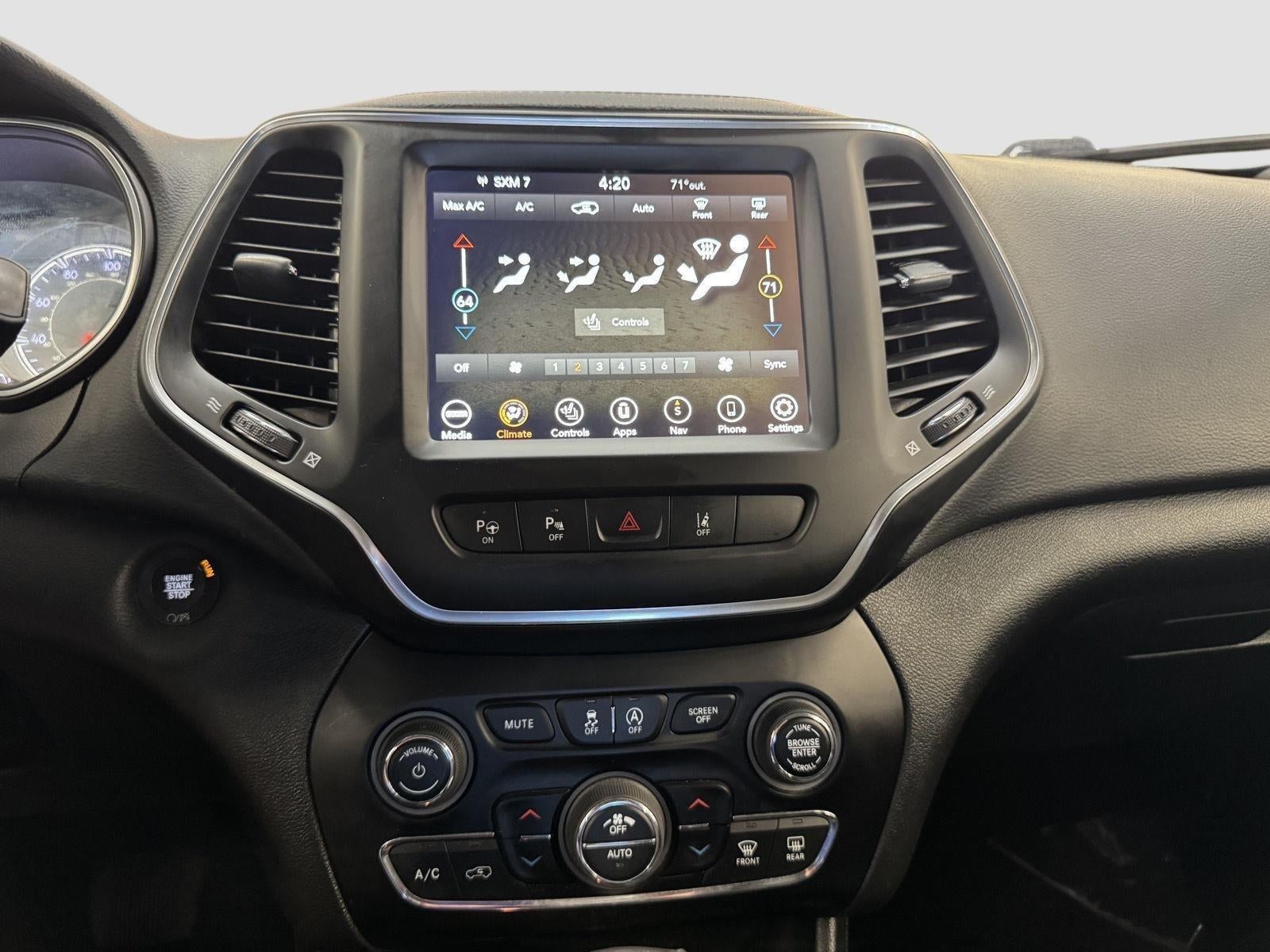 2023 Jeep Cherokee Altitude Lux