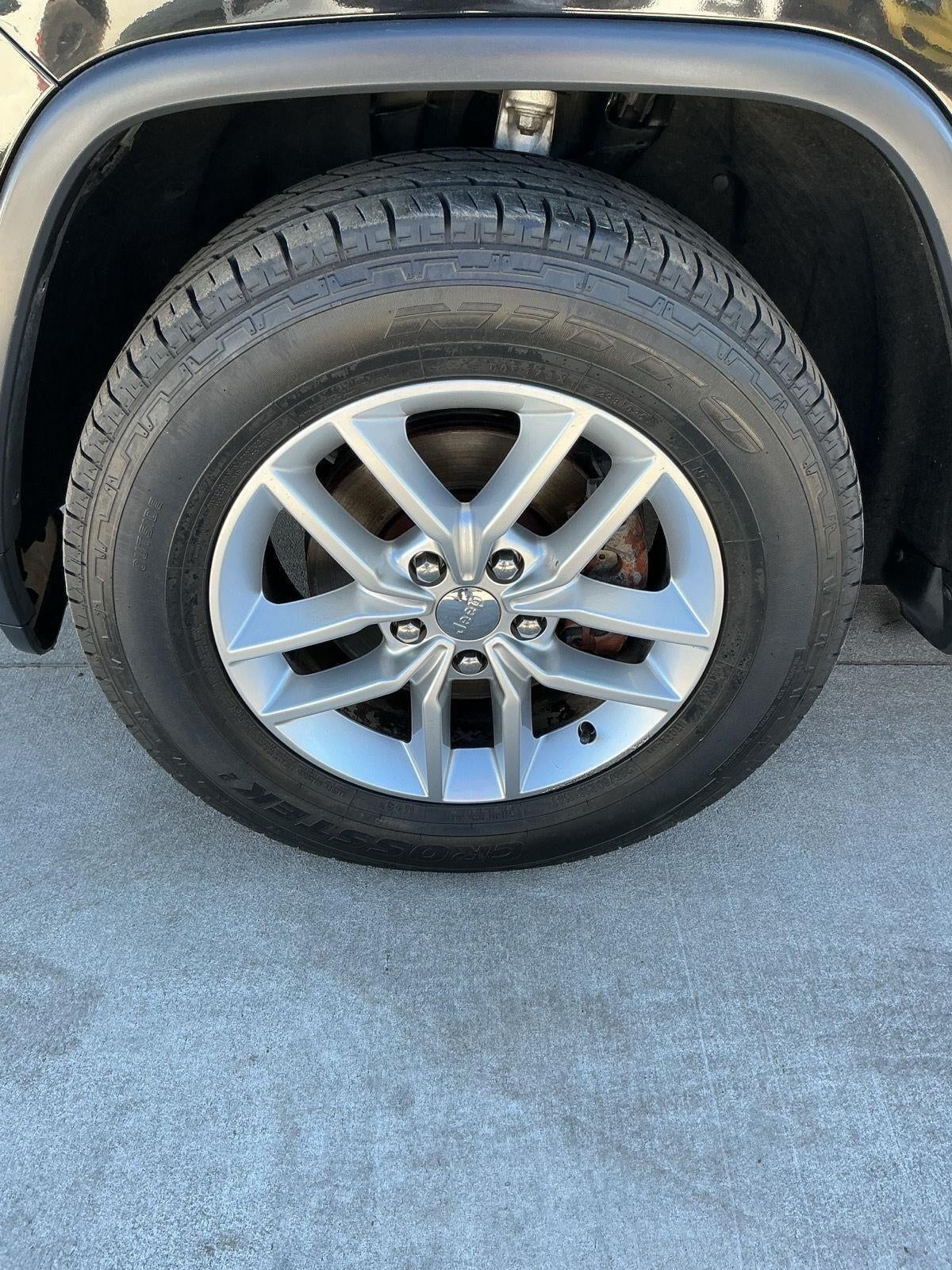 2017 Jeep Grand Cherokee Laredo