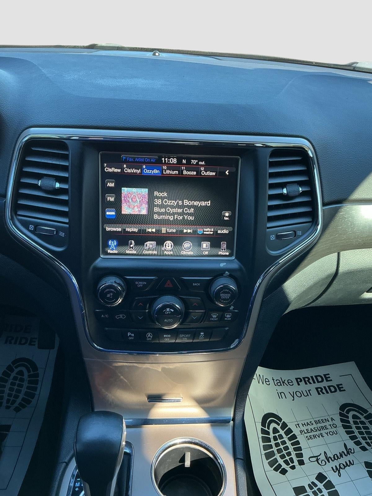 2017 Jeep Grand Cherokee Laredo
