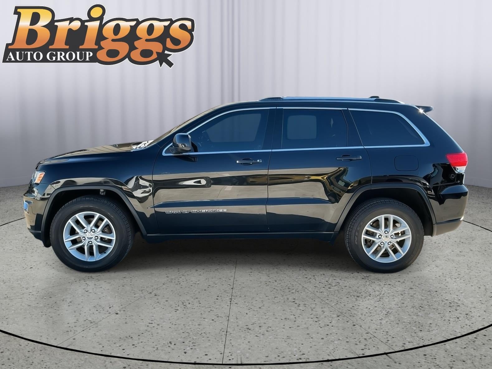 2017 Jeep Grand Cherokee Laredo