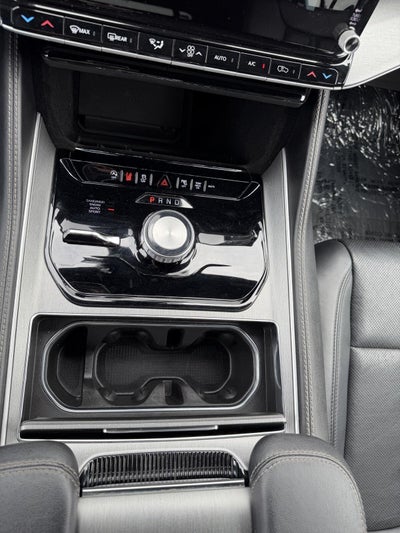 2025 Jeep Wagoneer L Series II