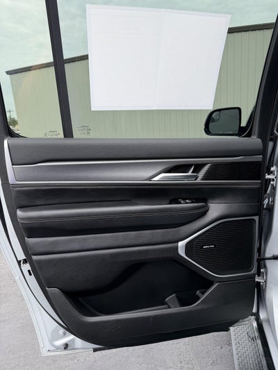 2025 Jeep Wagoneer L Series II