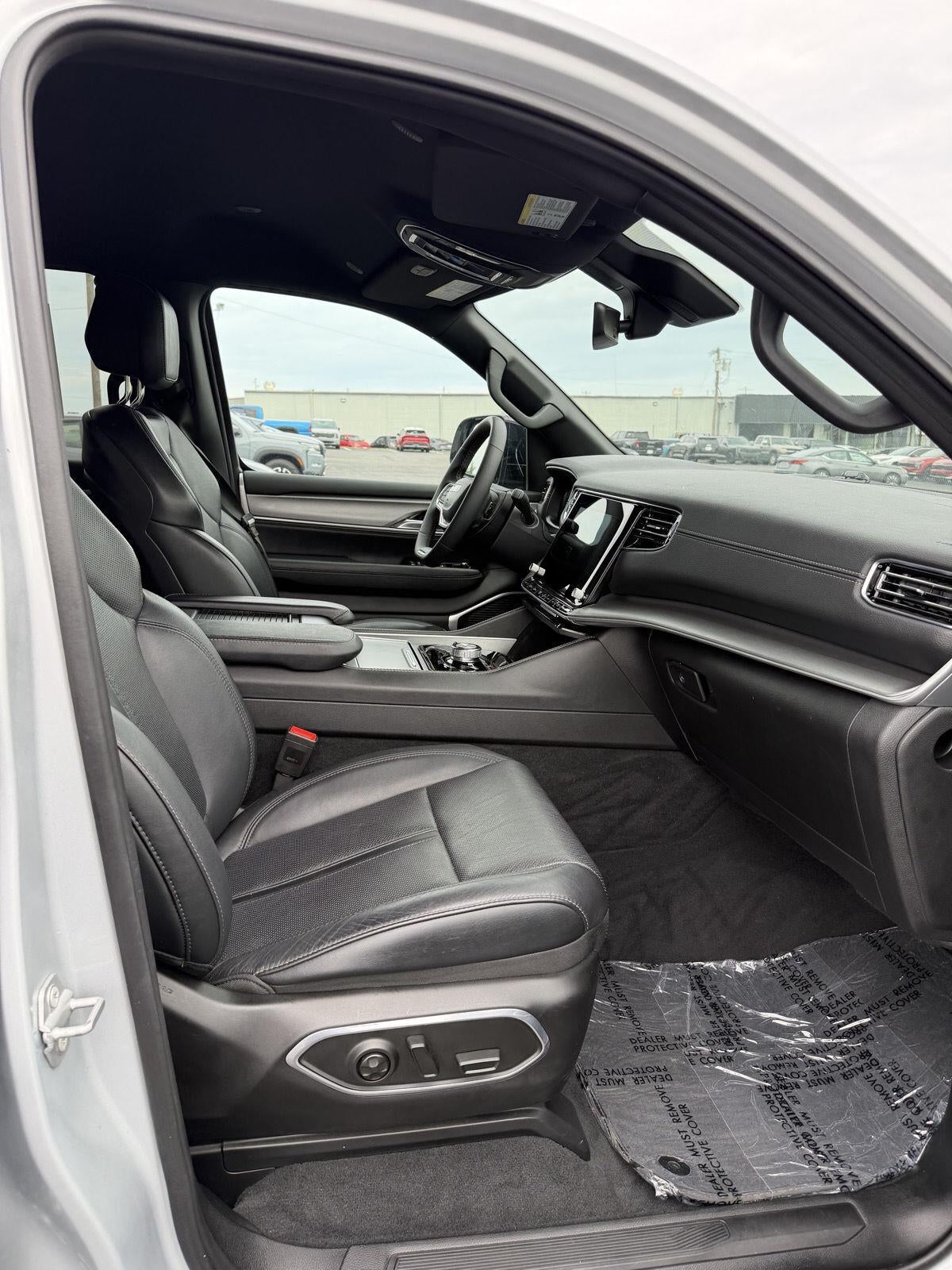 2025 Jeep Wagoneer L Series II