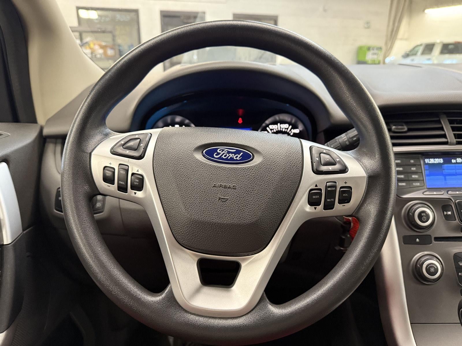 2013 Ford Edge SE
