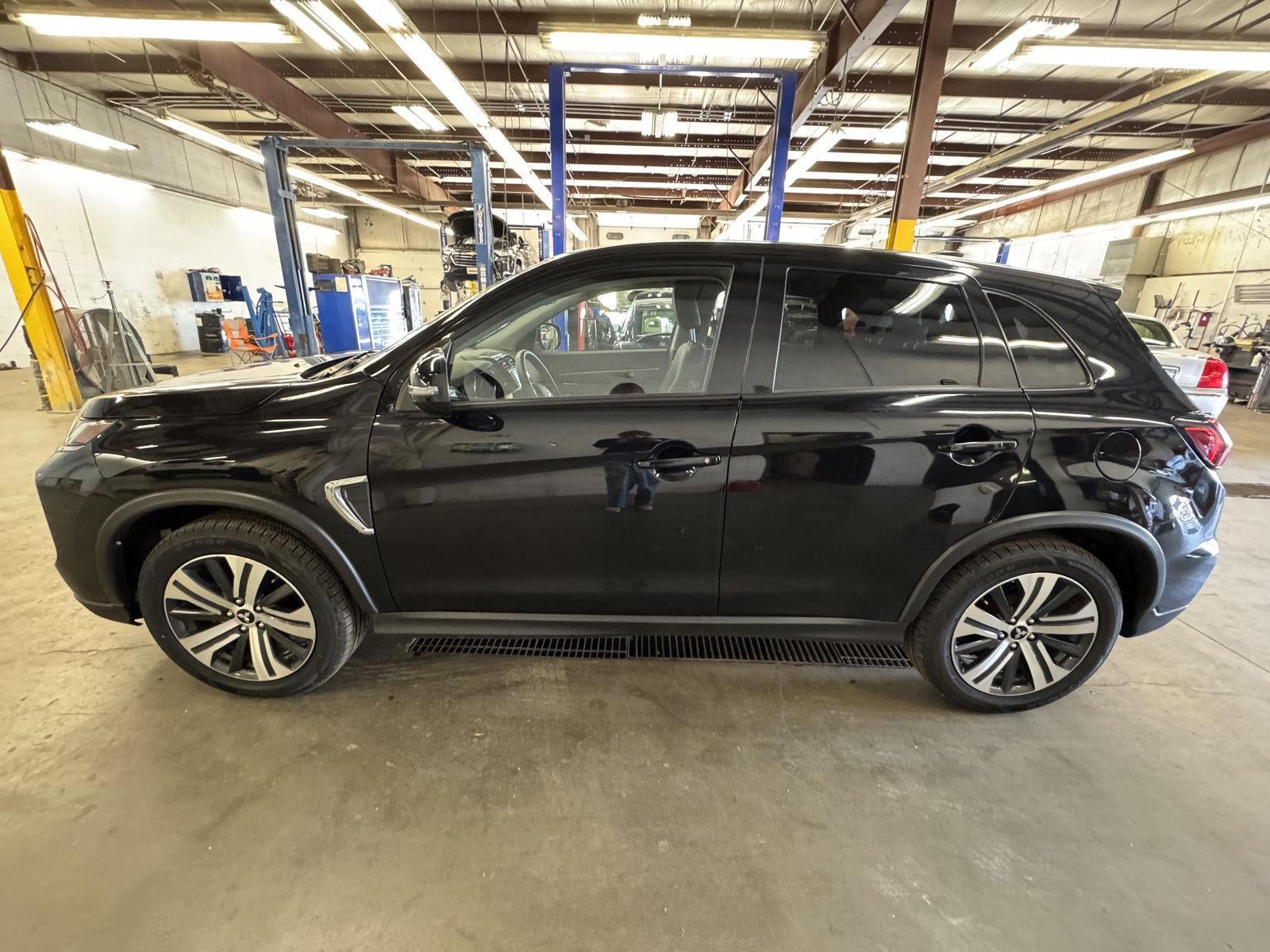 2023 Mitsubishi Outlander Sport SE
