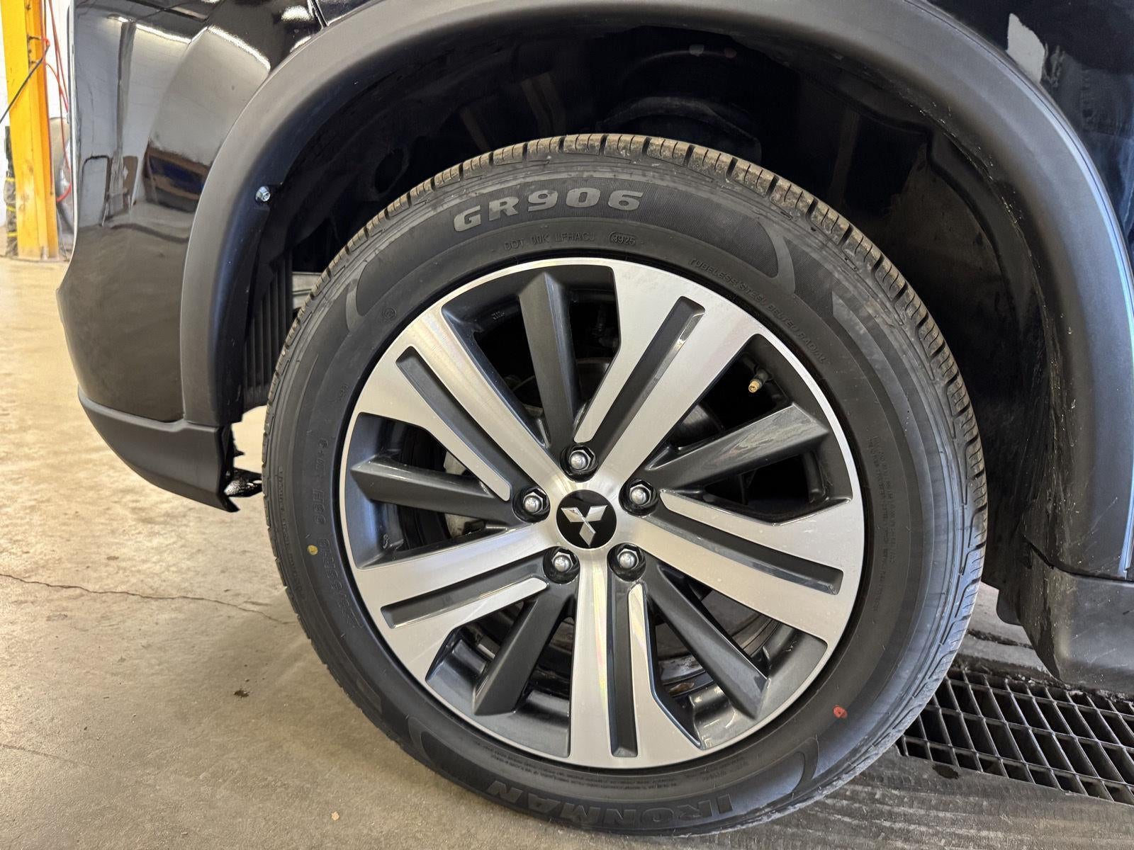 2023 Mitsubishi Outlander Sport SE