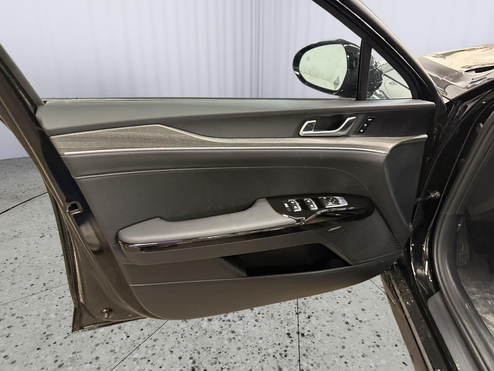 2025 Kia K5 EX