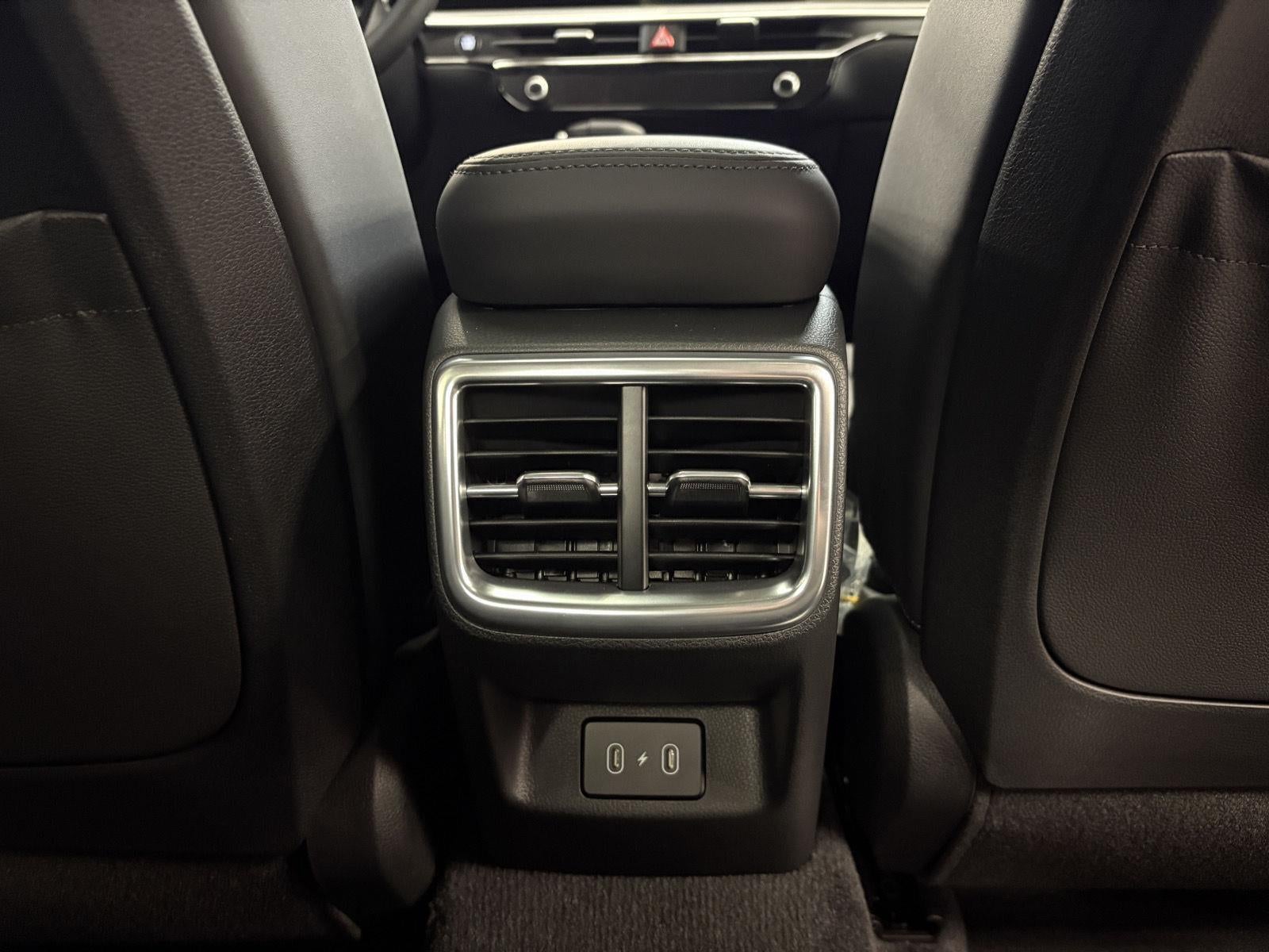 2025 Kia K5 EX