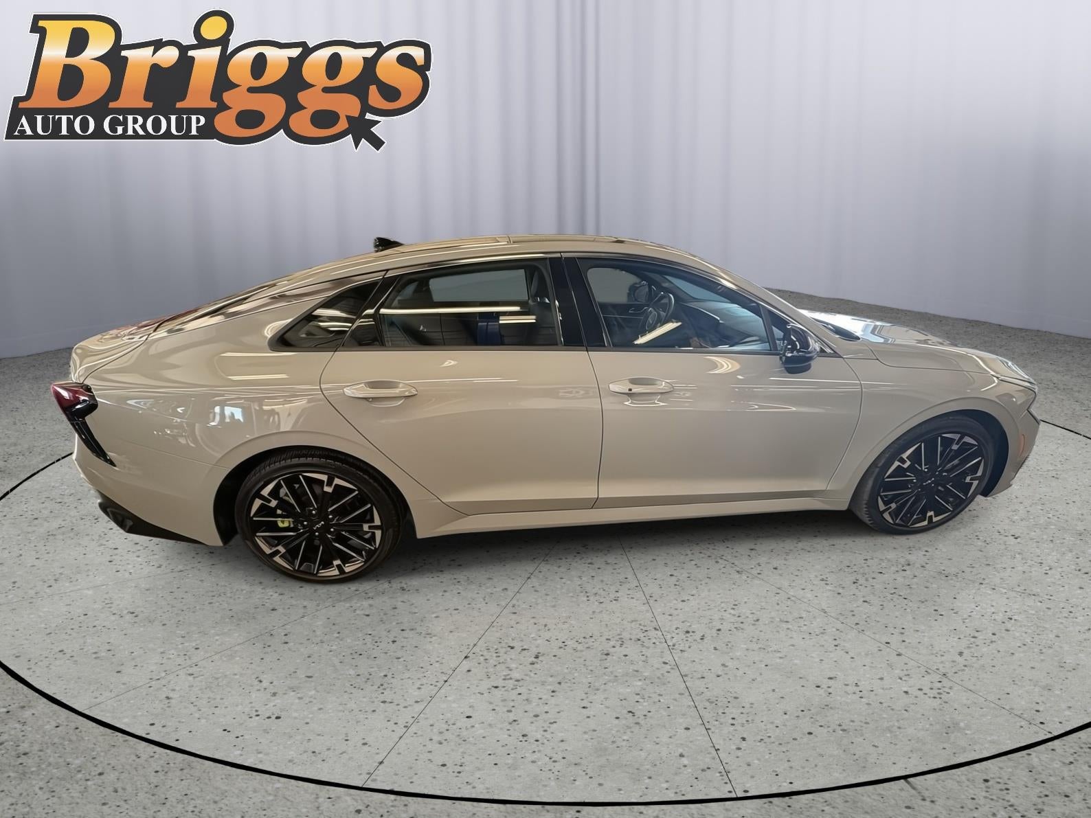 2025 Kia K5 GT