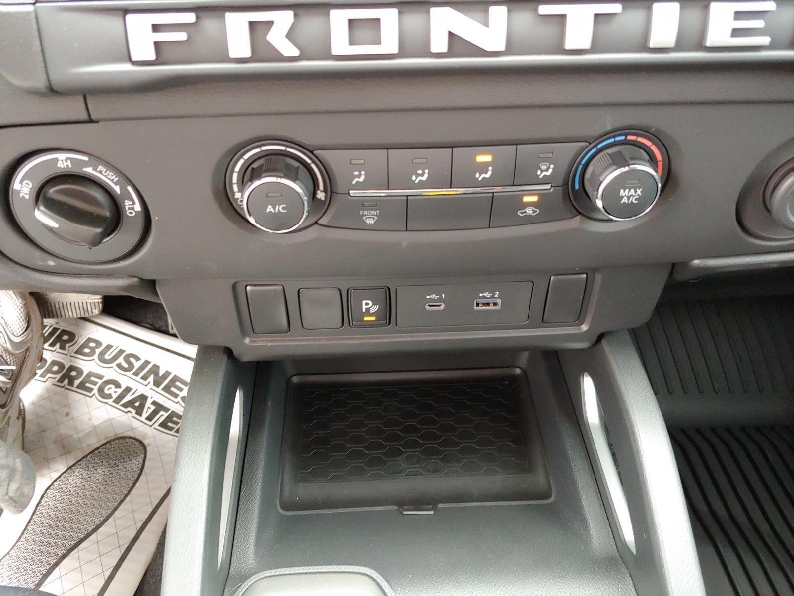 2025 Nissan Frontier SV