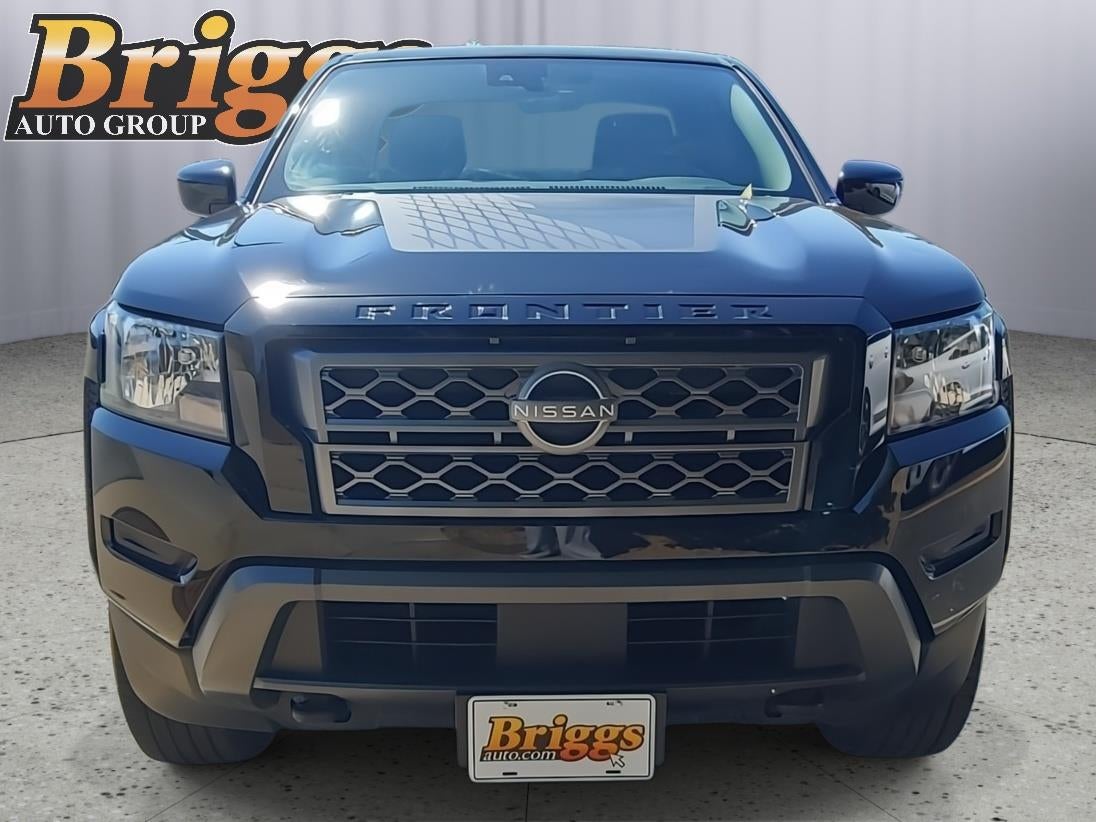 2024 Nissan Frontier SV