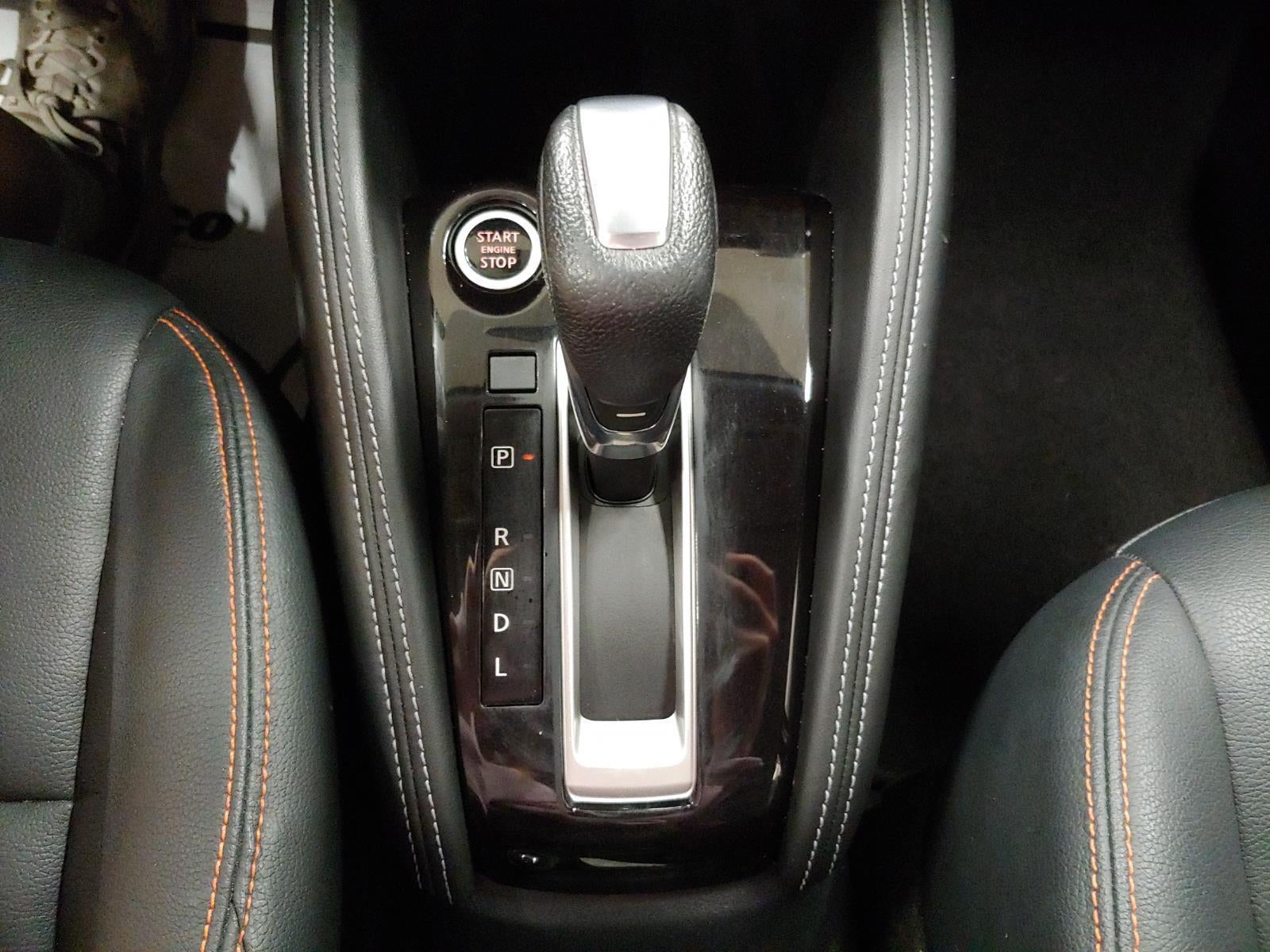 2019 Nissan Kicks SR