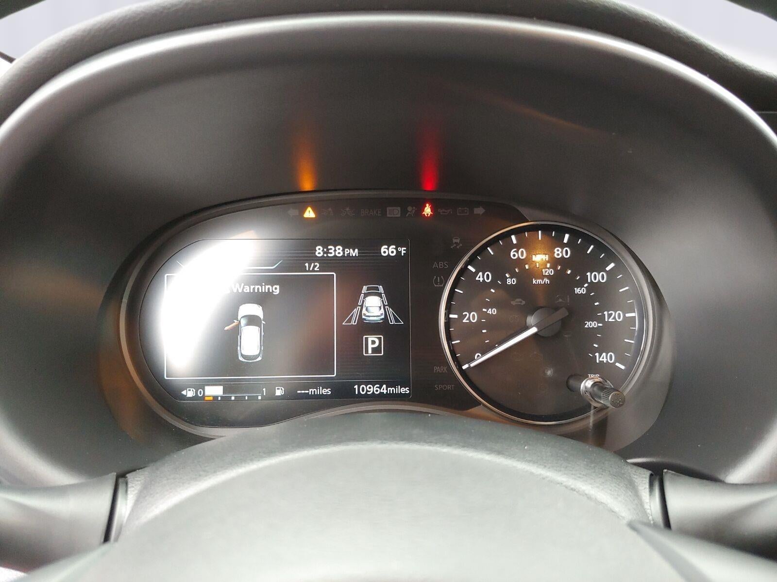 2022 Nissan Kicks SV