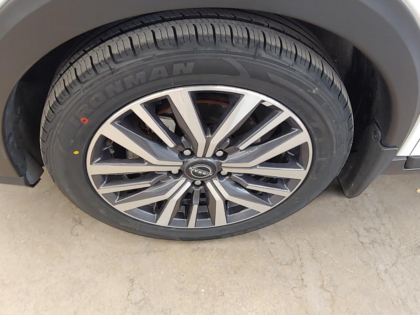 2022 Nissan Kicks SV